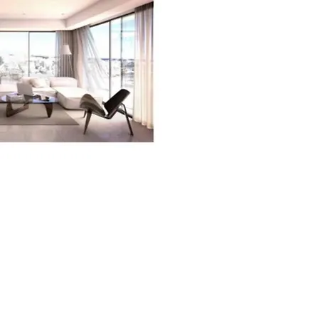 Lujoso Nuevo Playa Centro