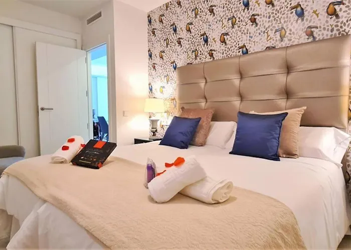 Lujoso Nuevo Playa Centro * Estepona