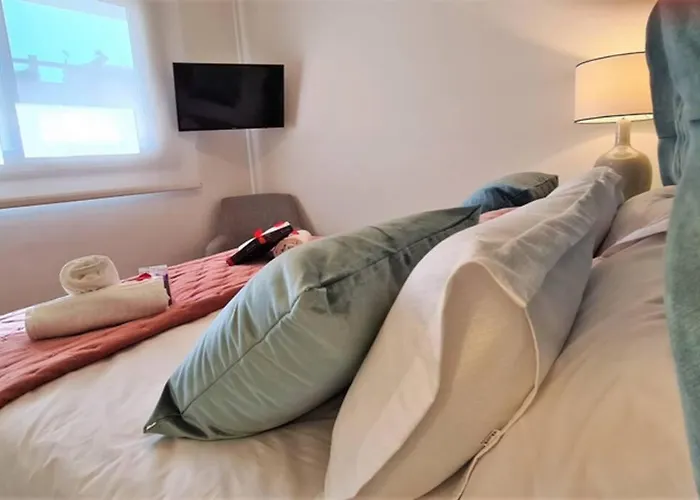 Lujoso Nuevo Playa Centro * Estepona